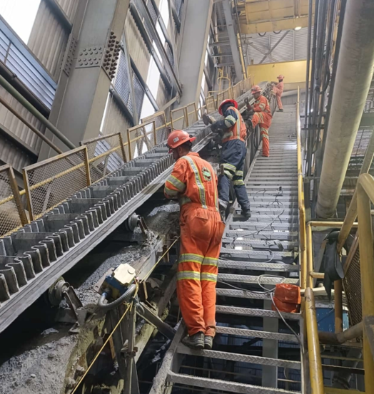 Conveyor Bucket Belt Splicing